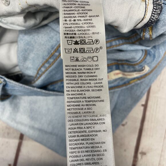 Levi's Women Ribcage Straight Ankle Jeans Size 27 Blue Denim B338 -17 - Picture 13 of 16